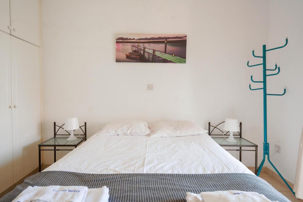 Resitour - Regina Gardens Apartment Paphos Ngoại thất bức ảnh
