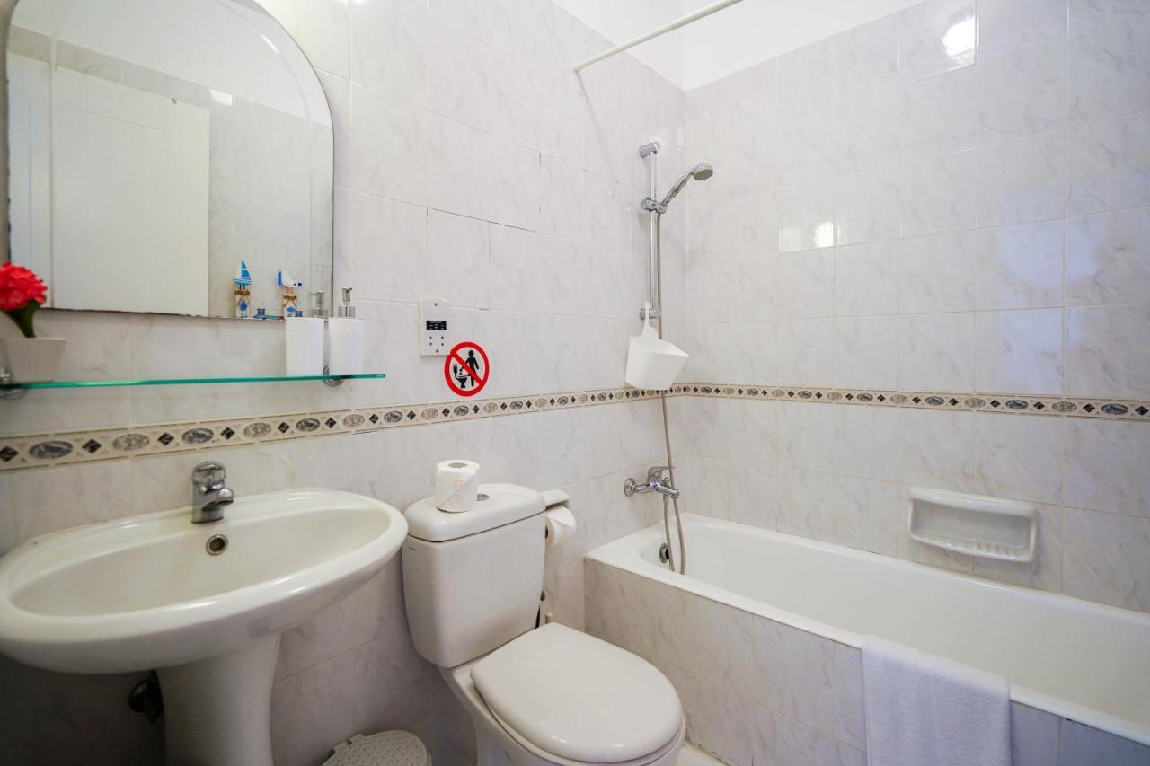 Resitour - Regina Gardens Apartment Paphos Ngoại thất bức ảnh
